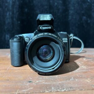 CANON EOS 3000 FOTOĞRAF MAKİNESİ