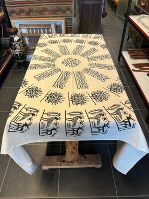 EL BASKISI KARE MASA ÖRTÜSÜ 150 X 150 CM - Görsel 2