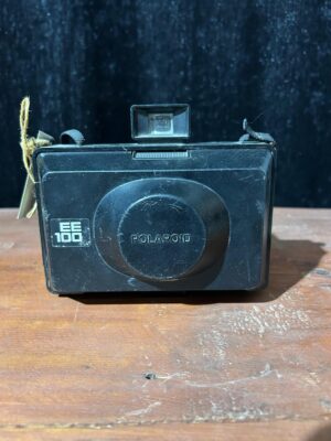 POLAROİD EE 100 FOTOĞRAF MAKİNESİ - Görsel 3